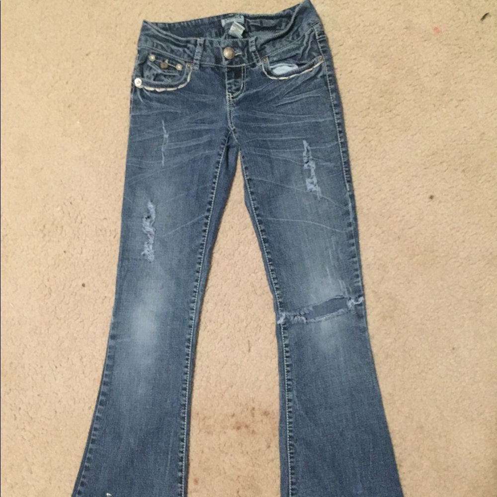 MUDD Bootcut flare ripped jeans